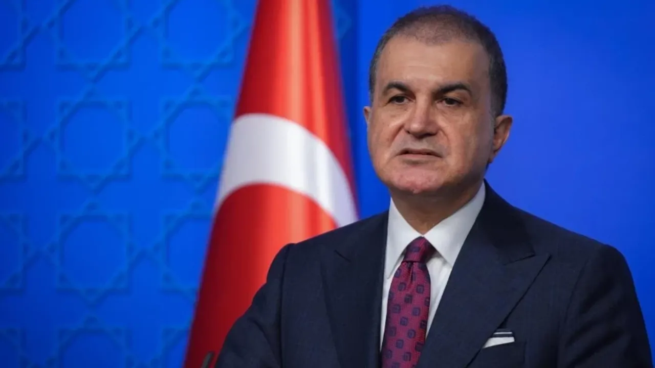 ak parti sozcusu omer celikten ozgur ozele sert elestiri siyasi tarihimizin en buyuk yalani fdd3