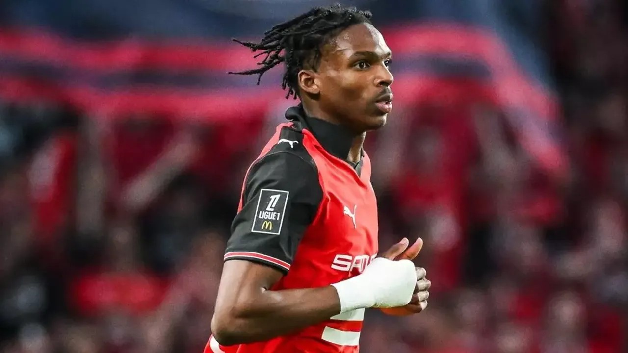 Liverpool’dan Bomba Transfer: Savunmaya Süper Yetenek!